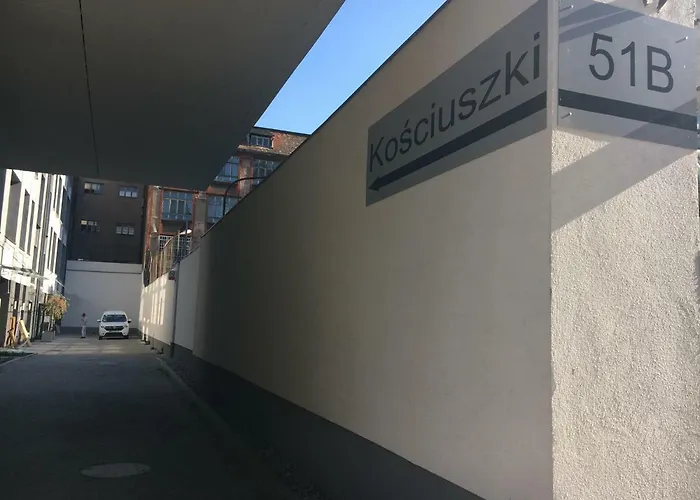 Easy Center Apartment